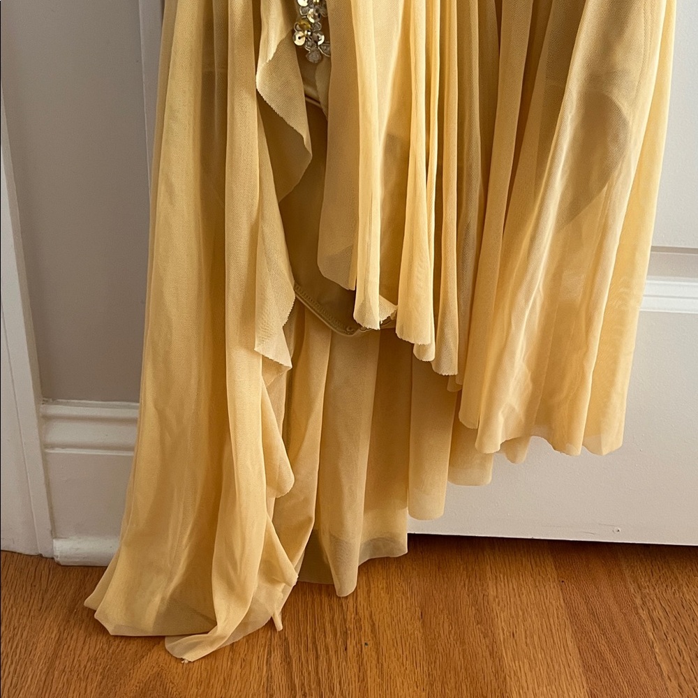 EUC Weissman Elegant Gold Asymmetrical Dance Costume - size MC - Picture 5 of 12